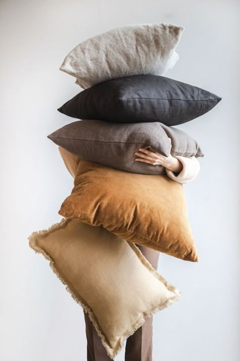 Pillow Photography Products, Cushions Photoshoot Ideas, Cushion Photoshoot Ideas, Scandinavian Product Photography, Pillow Photography Ideas, Textile Product Photography, Cushion Product Photography, Pillow Product Photography, Pillows Photoshoot