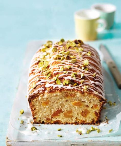 Apricot & Yoghurt Loaf Cake | Great British Food Awards Apricot Loaf, Great British Food, Apricot Cake, Cake Preparation, Loaf Cake Recipes, Yoghurt Cake, Tea Time Snacks, Köstliche Desserts, Loaf Cake