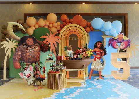 Moana Birthday Party Decor, Moana Backdrop Ideas, Moana Birthday Backdrop, Moana Birthday Party Ideas Decoration, Moana Birthday Decor, Maui Birthday Party, Moana Backdrop, Moana Birthday Theme, Moana Birthday Party Cake