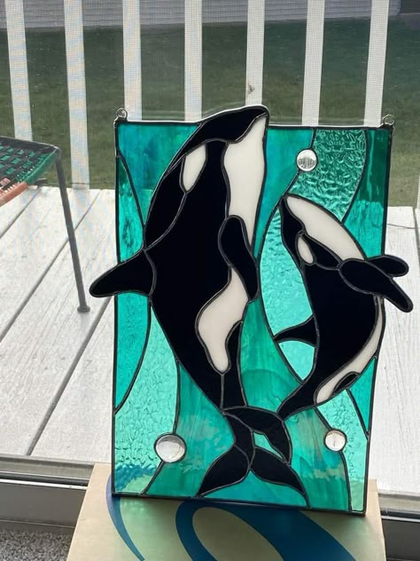 Stained Glass Orca, Ocean Stained Glass Patterns, Orca Whale Art, Stained Glass Sea, Orca Art, Mural Cafe, Diy Stained Glass Window, Stain Glass Window Art, Stained Glass Patterns Free