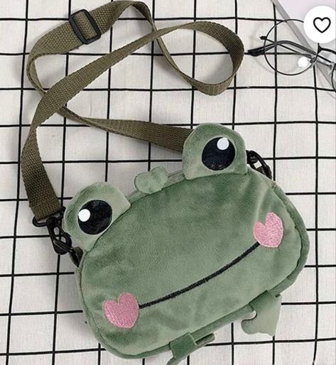 Mochila Fjallraven Kanken, Cute Crossbody Bags, Kawaii Backpack, Plush Backpack, Shoulder Backpack, All Things Cute, Cute Frogs, Kids Backpacks, Plush Dolls