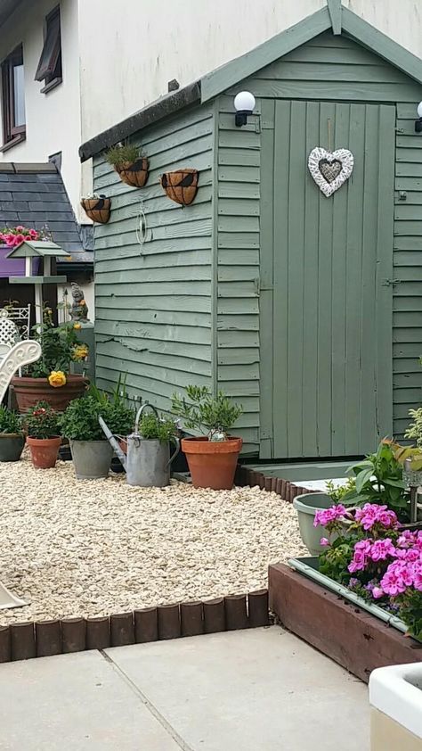 Green Shed Ideas, Sage Green Shed, Brown Shed, She Shed Exterior, Shed Decorating Ideas, Green Shed, She Shed Decorating Ideas, Easy Garden Ideas Landscaping, Tiny Shed