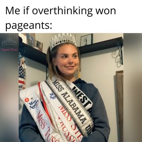 Pageant Crown Display Ideas, Beauty Pageant Aesthetic, Pageant Quotes, Pageant Aesthetic, Usa Meme, Pageant Interview Outfit, Crown Display, Pageant Prep, Pageant Tips