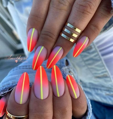 Neon coral ombre nail art with yellow lines on long almond nails Coral Ombre Nails, Unghie Nail Art, Sassy Nails, Nails 2022, Pastel Nails, Neon Nails, Hot Nails, Fabulous Nails, Fancy Nails