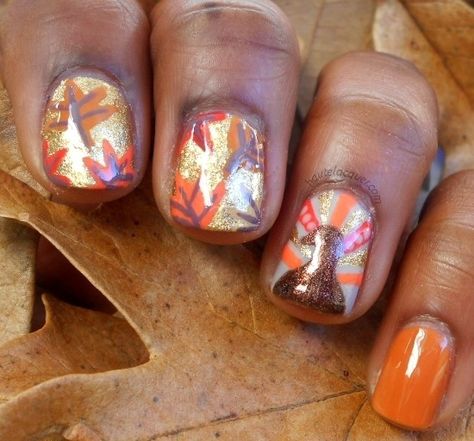 Golden Nails Thanksgiving Nails Easy, Thanksgiving Manicures, Nail Thanksgiving, Thanksgiving Nail Ideas, Holiday Nails Diy, Nail Art For Girls, Turkey Nails, Minion Nails, Thanksgiving Nail Art