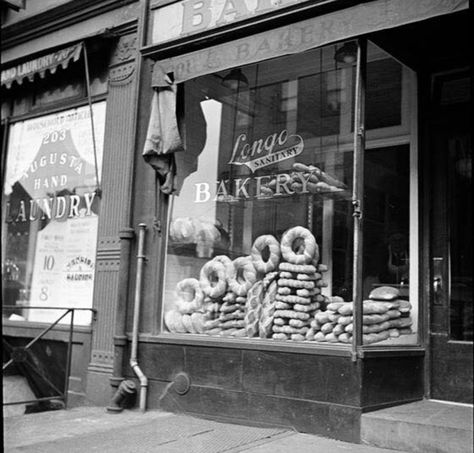 1935.    Longo Sanitary Bakery. 201 Bleecker Ave. George Herlick, for Federal Art Project. MCNY 1950s Bakery, Bakery Store, Shop Fronts, Old And New, New York City, The Neighbourhood, Art Projects, The Unit