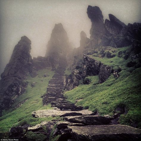 Abandoned Island Aesthetic, Levels Of Hell, The Inheritance Games Aesthetic, Dragon Island, Abandoned Island, Inheritance Games Aesthetic, Stone Ruins, Skellig Michael, Abandoned World