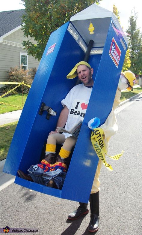 Jon's costume for next year. Port-a-Potty Costume. I <3 Beans... HAHAHA Illusion Costumes, Diy Kostüm, Homemade Costumes, Creative Costumes, Halloween Costume Contest, Funny Costumes, Mens Halloween Costumes, Creative Halloween Costumes, Funny Halloween Costumes