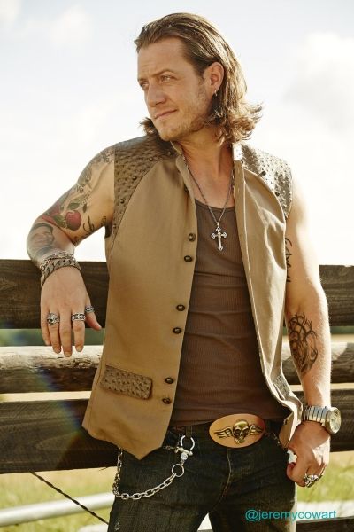 Tyler Hubbard Women Sporty Outfits, Male Country Singers, Country Guys, Tyler Hubbard, Brian Kelley, Outfit Country, Brantley Gilbert, Chris Young, Florida Georgia Line