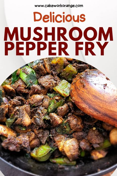 Mushroom, bell pepper sautéed with spices to make a delicious and quick side. Mushroom Pepper Fry, Green Pepper Recipes, Peppers And Mushrooms, Spicy Mushroom, Fried Peppers, Plain Bread, Bell Pepper Recipes, Fried Mushrooms, Green Peppers