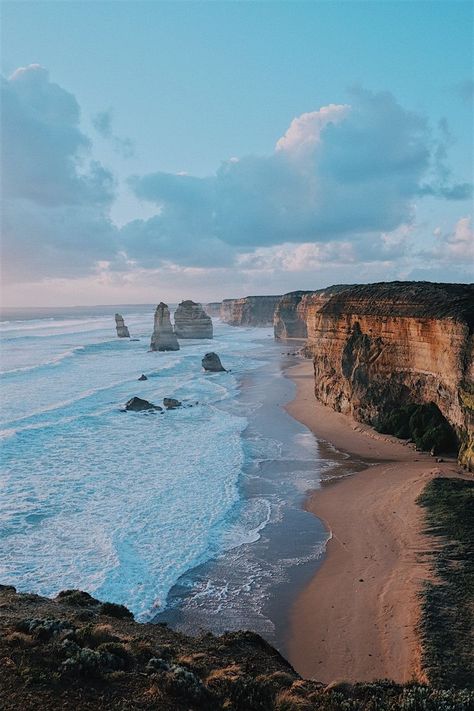 Aleksandar Mitrovic, Twelve Apostles, Beautiful Scenery Pictures, Pretty Landscapes, Ocean Wallpaper, Beautiful Flowers Wallpapers, Beautiful Nature Wallpaper, Vacation Places, Pretty Places