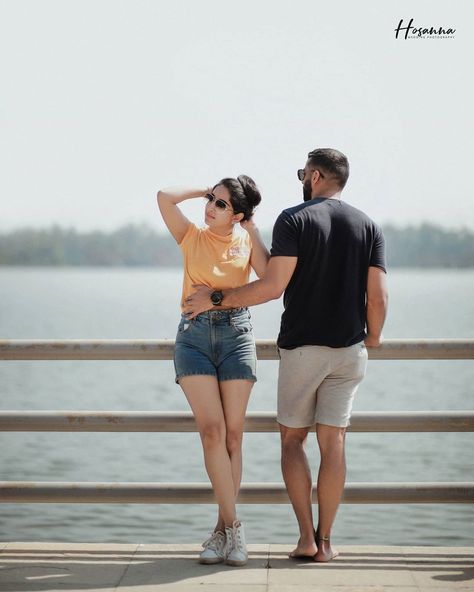 Post Wedding Photoshoot, Couples Candid Photography, Pre Wedding Photoshoot Outfit, Pre Wedding Photoshoot Outdoor, Donate Money, Wedding Photoshoot Poses, Indian Wedding Photography Poses, Wedding Couple Poses Photography, Cute Couples Photography