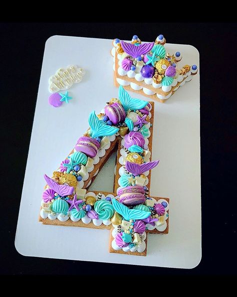 @twotocake posted on their Instagram profile: “Happy 4th birthday 💜. luxury MERMAID design tart cake. Two layers of vanilla biscuit with two…” Number 4 Mermaid Cake, Number 4 Cake Design, Frozen Number Cake, Mermaid Number Cake, Sable Cake, Avengers Cake Topper, Letter Cookie, Letter Cakes, 4de Verjaardag