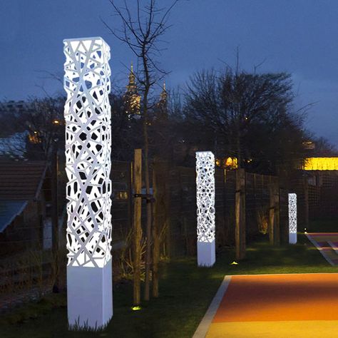 Yard Lighting, Garden Gadgets, Light Art Installation, Lighting Installation, Crystal Wall Lighting, Led Garden Lights, Busy Street, Yard Lights, Landscape And Urbanism