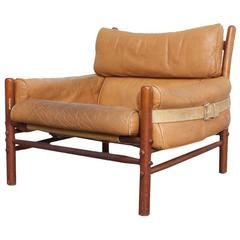 Modern Retro Furniture, Safari Chair, Vintage Lounge, Leather Sectional Sofas, Carpentry Projects, Modern Sofa Sectional, Vintage Chairs, Retro Modern, Lounge Chairs