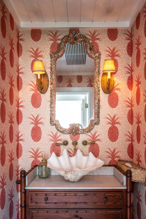 Harbour Island, Bahamas Travel Guide - STACIE FLINNER Harbour Island Bahamas, Pineapple Wallpaper, English Room, Harbour Island, Space Place, Chinoiserie Chic, House On The Rock, Hotel Boutique, Coastal Design