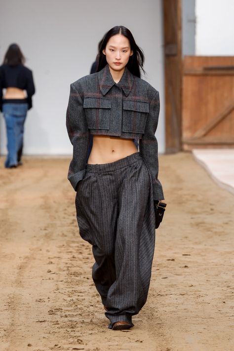 Stella McCartney's FW23 at Paris Fashion Week | Hypebae Stella Mccartney 2023, Cropped Jacket Outfit, Winter 2023 Runway, Savile Row Tailoring, Wool Jackets Women, Corporate Attire, Runway Collection, Winter 2023, Global Fashion