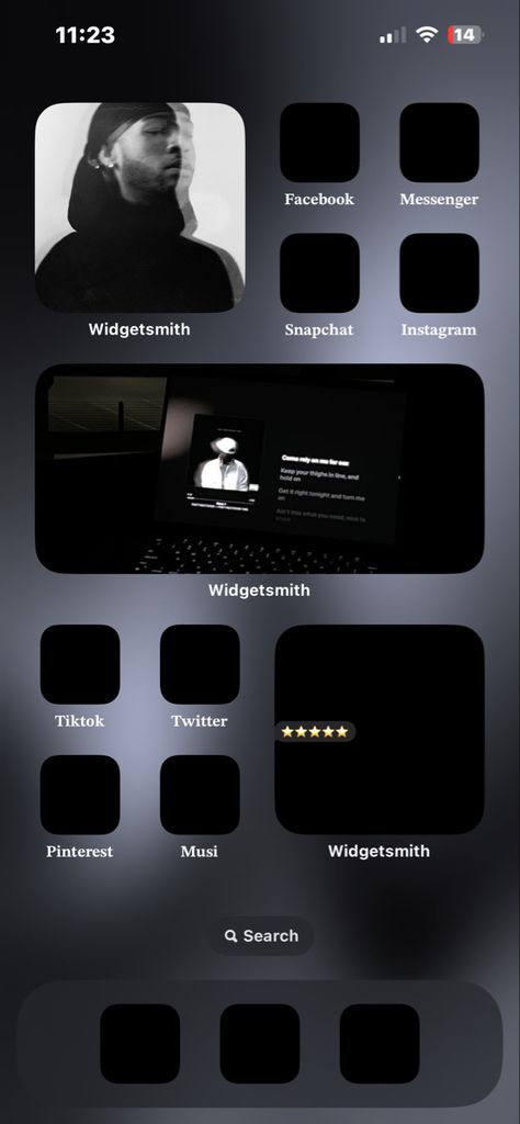 Drake Phone Theme, Phone Layout Ideas Black And White, Drake Ios 16, Ipad Wedges Ideas, Rapper Homescreen, Iphone Wedges Ideas, Dark Phone Layout, Ios 16 Home Screen Ideas Dark, Black Homescreen Layout