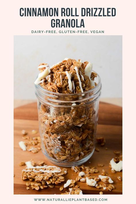 This Cinnamon Roll Drizzled Granola is crunchy & sweet with cinnamon-spiced oats and a drizzle of white chocolate icing. A perfect snack at home! Cinnamon Roll Granola, Cinnamon Granola Recipe, Apple Cinnamon Granola, Snack At Home, White Chocolate Icing, Granola Recipe Healthy, Cinnamon Granola, Produce Recipes, Baking Treats