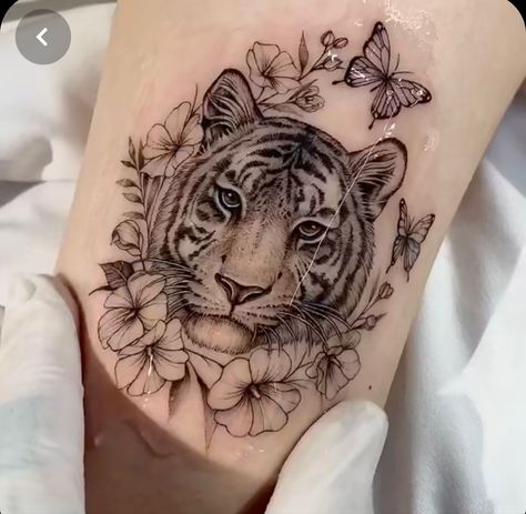 Tiger Tattoos For Men, Tattoos Fish, Tattoo Fishing, Tattoos Birds, Fishing Tattoos, Tattoos Dog, Tattoo Fish, Animal Tattoos For Women, Tiger Tattoos