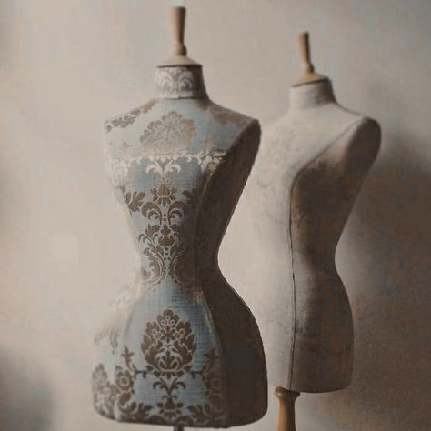 Fairy Light Photography, Home Boutique, Vintage Mannequin, Dress Form Mannequin, Mannequin Dress, Boutique Display, Hogwarts Mystery, Corset Lace, Dress Forms