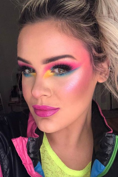 Instagram/allythingsbeauty 1980’s Makeup, Makijaż Sugar Skull, 80s Eye Makeup, 80s Makeup Trends, 80s Hair And Makeup, 80s Theme Party Outfits, 80s Makeup Looks, 80’s Makeup, Carnaval Make-up