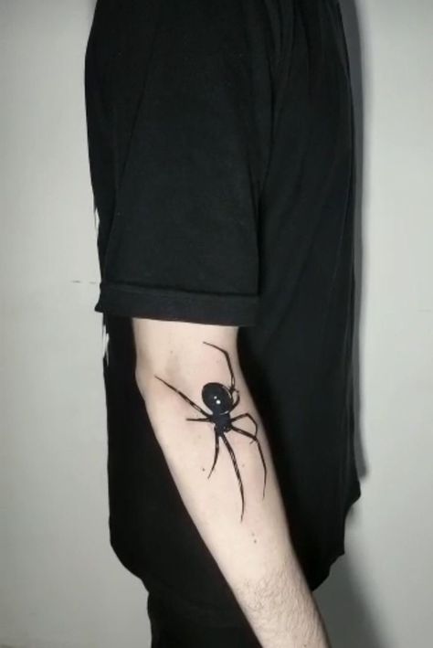 Small Tattoo Ideas Goth, Arm Spider Tattoo, Spider Arm Tattoo, Spider Tattoo Arm, Spider Tattoo Men, Tattoo Sentences, Unique Minimalist Tattoo, Tattoo Spider, Ink Tattoo Design