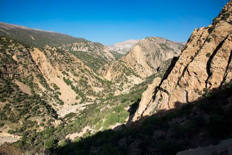 2 day treks you can do in the Zagros Mountains of Iran - Against the Compass Zagros Mountains Iran, Zagros Mountains, Natural Phenomena, Iran, Inspirational Pictures, Google Images, You Can Do, Grand Canyon, Natural Landmarks