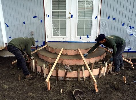 Stamped Concrete Steps, Concrete Front Steps, Steps Outdoor, Cement Steps, درج السلم, Patio Stairs, Spring Front Porch, Patio Steps, Small Front Porch