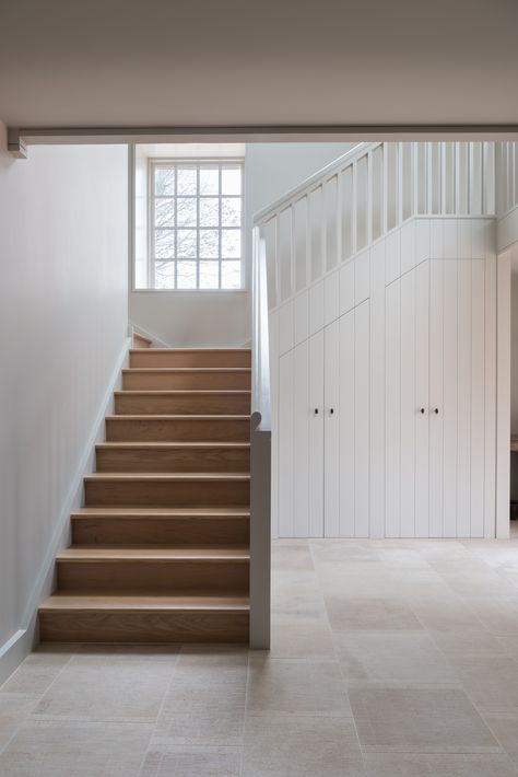 Stone Floor Hallway Entrance, Stone Entryway Interior Floor, Lime Stone Flooring, Tiled Hallway Floor, Tiles Hallway, Barn Conversion Interiors, Stone Entryway, House Hallway, White Wooden Floor