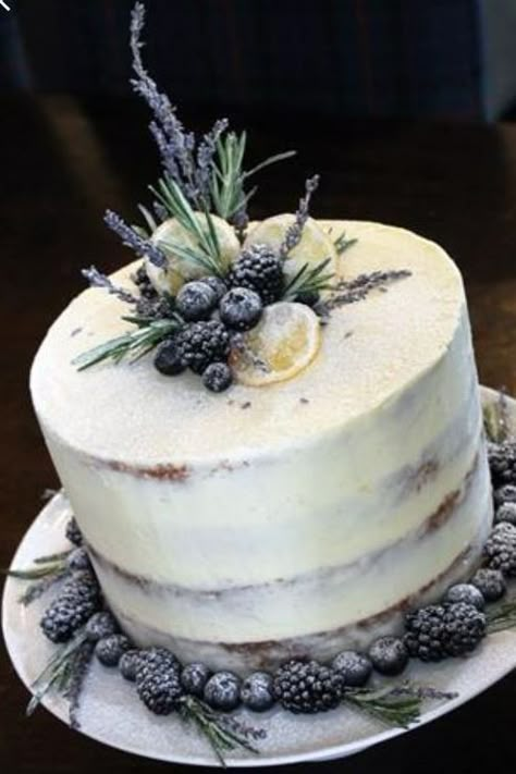 Cake With Lavender, Semi Naked Cake, Vintage Pasta, Lavender Wedding Cake, Lavender Cake, Mini Torte, Lavender Rosemary, Wedding Dessert