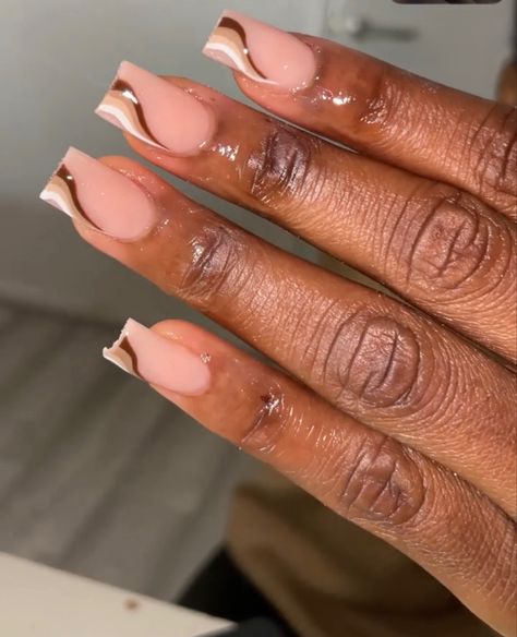 Short Square Acrylic Nails Designs Brown, Ghana Nail Designs, Fall Nail Short Square, Nails Acrylic Thanksgiving Colors, Shorties Nails Brown, Neutral Nail Designs Fall, Thanksgiving Nail Ideas Square, Fall Nail French Tips, Umber Nails