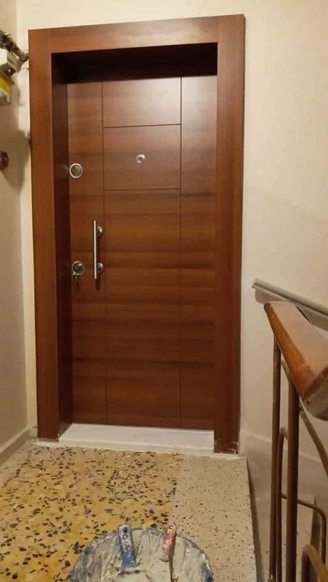 Door Renovation Diy, Single Door Design Front Entry, Luxury Door Design, Door Makeover Ideas, Door Renovation, Teak Doors, Door Design Ideas, Main Doors, Diy Luxury