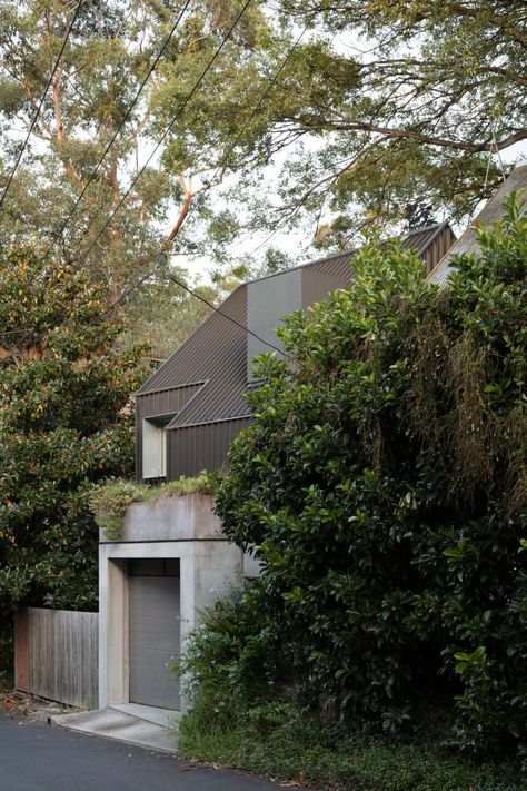 Brick Courtyard, Moving Overseas, Boundary Walls, The Local Project, Australian Architecture, Commercial Architecture, Curated Design, Built Environment, Local Design