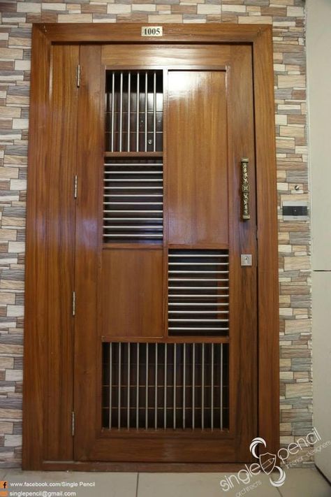 Main Door Design Entrance Indian With Grill, Metal Safety Door Design Entrance For Flat, Jaali Door Design Wooden Modern, Jaali Gate Design Wooden, Safty Door Wooden Design, Mesh Doors Design For Main Door, Safety Door Design Entrance For Flat, Main Door Jali Design Entrance Modern, Flat Door Design