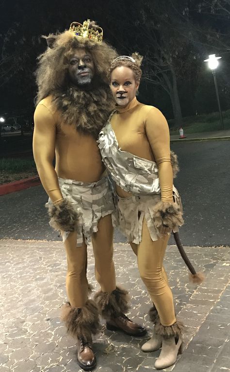 King & Queen of the jungle King And Queen Costume, Queen Costume, King Queen, Halloween Party, Queen