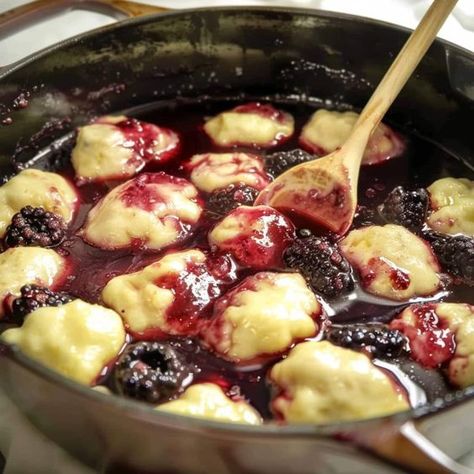 These blackberry dumplings are just like grandma made! Bursting with summer flavor, they're sweet, easy, and delicious. Blackberry Dumplings Old Fashion, Cherry Dumplings, Blackberry Dumplings, Steamed Puddings, Cobbler Recipes Easy, Dumpling Dough, Frozen Dumplings, Sweet Easy, Blackberry Recipes