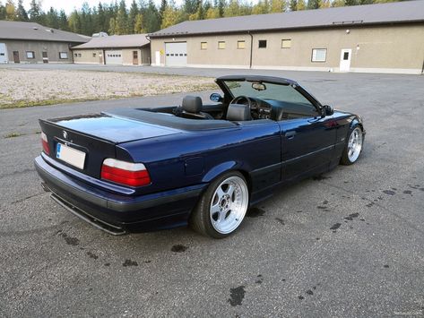 1995 BMW 320i Convertible (E36) Bmw 1995, Bmw E36 320i, Bmw 320i, E36 Bmw, Mini Trucks, Bmw E36, Cars And Trucks, Cool Cars, Vintage Cars