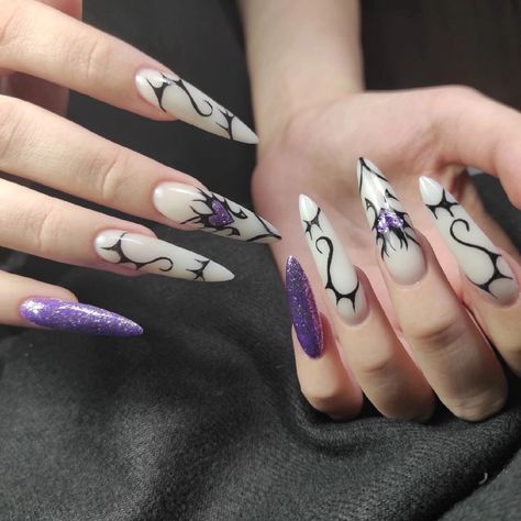 Gothic Nails, Anime Nails, Edgy Nails, Goth Nails, Birthday Nails, Fire Nails, Pretty Acrylic Nails, Fancy Nails, Stiletto Nails