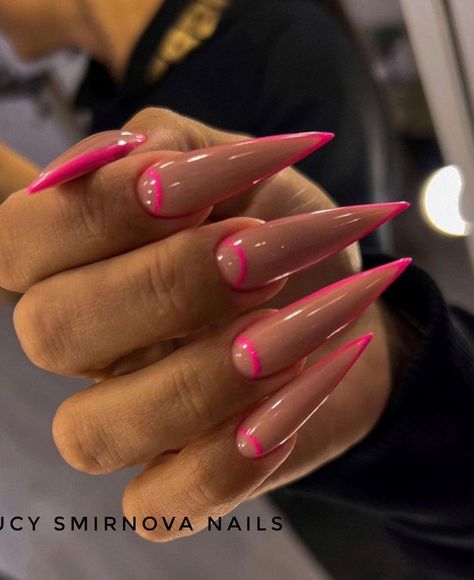 Instagram French Stiletto Nails, Nails With Pink, Pink Stiletto Nails, Grey Acrylic Nails, Stilleto Nails Designs, Long Stiletto Nails, Sharp Nails, Long Stiletto, Amazing Nails