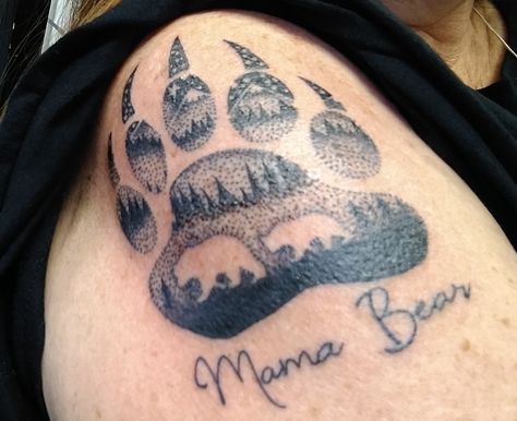 Momma Bear And Cubs Tattoo For Women, Mama Bear Paw Tattoo, Momma Bear Tattoo Cubs, Mamma Bear Tattoo, Momma Bear Tattoo, Mama Bear Tattoo, Bear Claw Tattoo, Bear Paw Tattoos, Cubs Tattoo