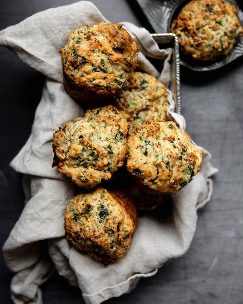 Mediterranean Savory Muffins {with feta, spinach} - Cosette's Kitchen Savory Breakfast Muffins Healthy, Spinach Feta Muffins, Spinach Muffins Healthy, High Protein Savory Muffins, Savory Vegetarian Breakfast, Muffins Savory, Savory Baked Goods, High School Dance Team, Cutest Cupcakes