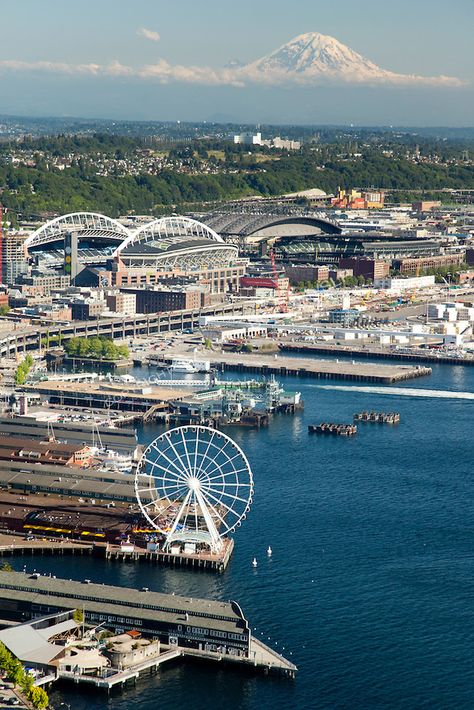 Seattle Landscape, Seattle Scenery, Summer In Seattle, Seattle Rain, Seattle Travel Guide, Space Needle Seattle Photography, Seattle Waterfront View, Seattle Aquarium, Seattle Vacation