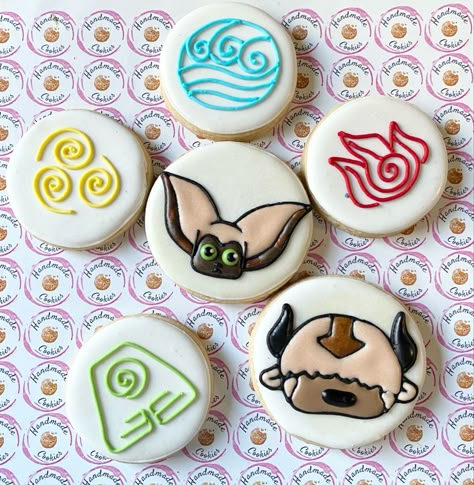 Avatar The Last Airbender Birthday Cakes, Atla Inspired Food, Atla Party Ideas, Avatar The Last Airbender Cookies, Avatar Snacks, Avatar Cupcakes, Avatar The Last Airbender Wedding, Avatar Cookies, Avatar The Last Airbender Birthday Party