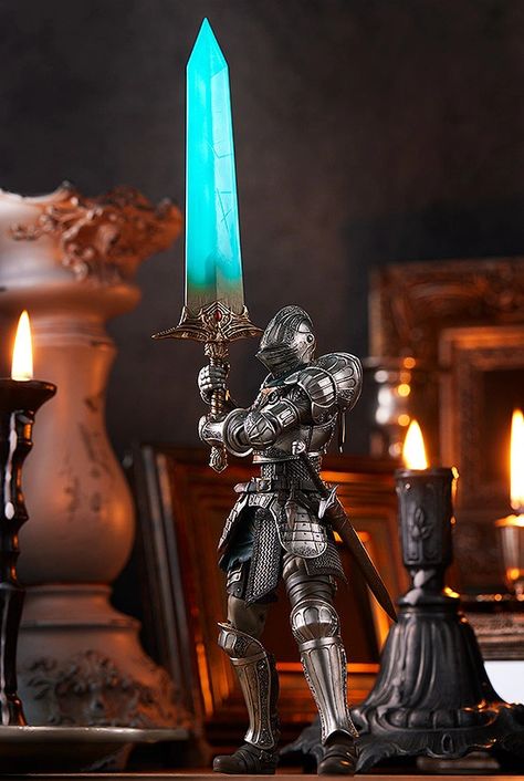 Fluted Armor, Kite Shield, Demon's Souls, Demon Souls, Knight In Shining Armor, Knight Armor, Action Figures Collection, Good Smile, Dark Beauty