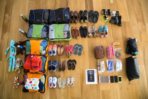 Here’s how family travel aficionado Eric Stoen of Travel Babbo packs a five-member clan into just two suitcases and two carry-ons. Travel Destinations Bucket Lists, Family Of 5, Packing Cubes, Packing Tips For Travel, Family Trip, Travel Decor, Healthy Living Tips, Travel Tattoo, Travel Packing