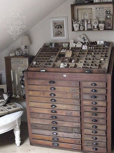 I would love to have a printers cabinet! Printers Drawer, Printers Tray, Decor Studio, Wooden Cabinet, Design Toscano, Vintage Life, Office Inspiration, Craft Storage, Sewing Room