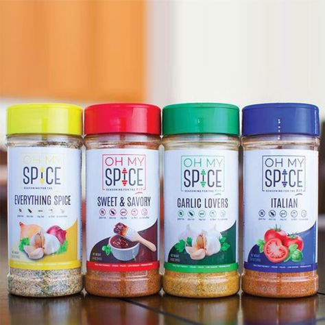 Theme Cafe, Secondary Packaging, Spices Photography, Health Cooking, Spices Packaging, Jar Packaging, Bottle Design Packaging, Italian Spices, Menu Boards