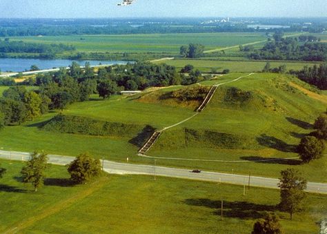 Illinois - Cahokia Mounds State Site http://ww2.aaa.com/services/tourbook/ccd/ccdSearch.xhtml?appcontext=aaaDotCom&office=998&association=[association]&sf24609494=1&club=[club_id]&type=EVENT&lang=EN&dt=1396617884410 Cahokia Mounds, Lost Civilizations, Mound Builders, Southern Illinois, Ohio River, American Cities, Ancient Ruins, Archaeological Site, Tourist Destinations