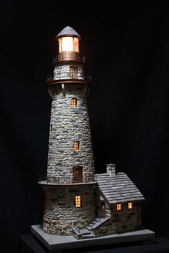 Minecraft Lighthouse, Clay Pot Lighthouse, Lighthouse Crafts, Lighthouse Pictures, Art Project Ideas, Clay Houses, Fairy Garden Houses, Clay Pot Crafts, Fairy Garden Diy